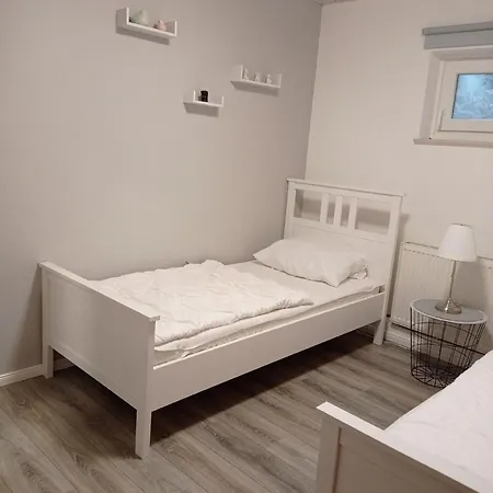 E- Bike Abstellraum, Terrasse, Kamin 2 Schlafzimmer Apartament Bodenwerder